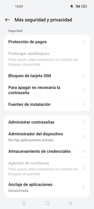 Desplácese y seleccione Bloqueo de tarjeta SIM