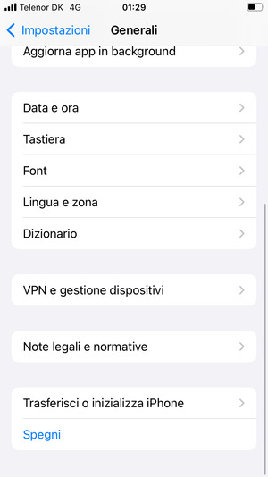 Scorri e seleziona Trasferici o inizializza iPhone