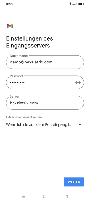 Geben Sie Benutzername und die Server-Adresse für eingehende Post ein. Wählen Sie WEITER