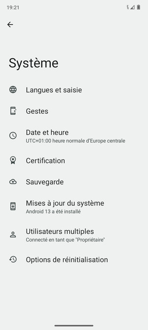 Sélectionnez Mises à jour du système