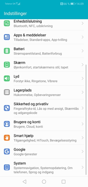 Scroll til og vælg Brugere og konti