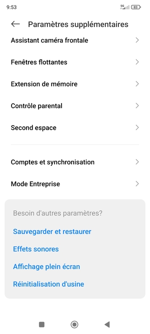 Faites défiler et sélectionnez Comptes et synchronisation