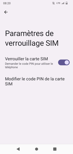 Sélectionnez Modifier le code PIN de la carte SIM