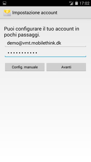 Inserisci il tuo indirizzo email e password. Seleziona Avanti