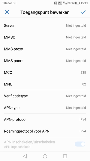 Scroll naar beneden en voer mms-gegevens in