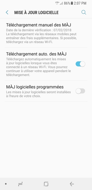 Sélectionnez Téléchargement manuel des MÀJ