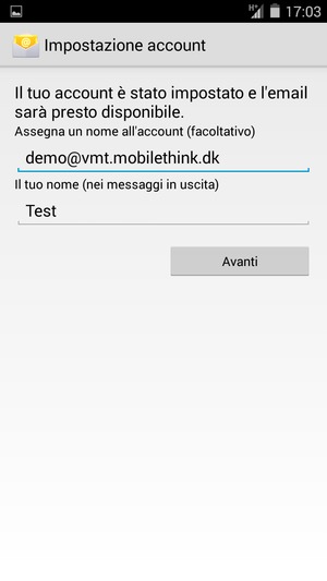 Scegli un nome per il tuo account e inserisci il tuo nome. Seleziona Avanti