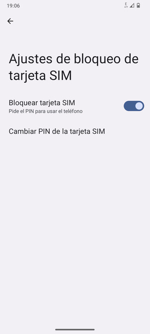Seleccione  Cambiar PIN de la tarjeta SIM