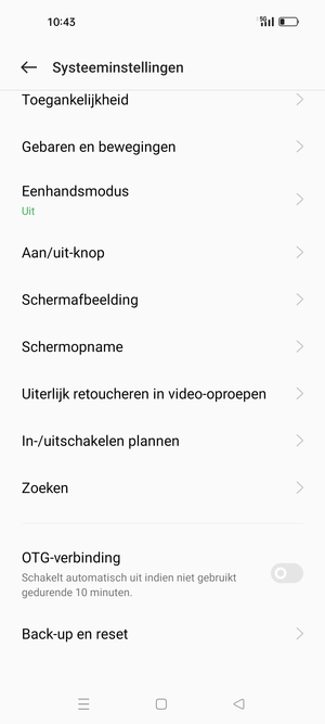Scroll naar en selecteer Back-up en reset