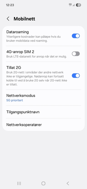 Slå Dataroaming på eller av