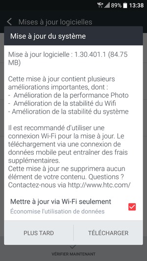 Si votre téléphone n'est pas à jour, sélectionnez TÉLÉCHARGER