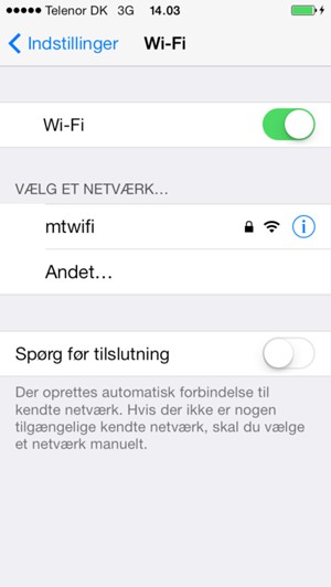 Slå Wi-Fi til. Vælg det trådløse netværk, du ønsker at oprette forbindelse til