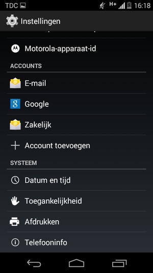 Scroll naar en selecteer Telefooninfo