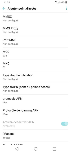 Faites défiler vers le bas et saisissez les informations MMS