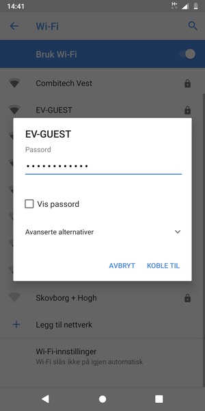 Skriv inn Wi-Fi-passord og velg KOBLE TIL