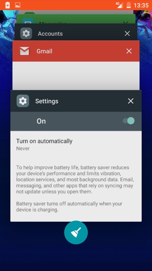 Select the Delete icon to close all running apps