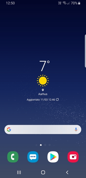 Scorri verso l'alto