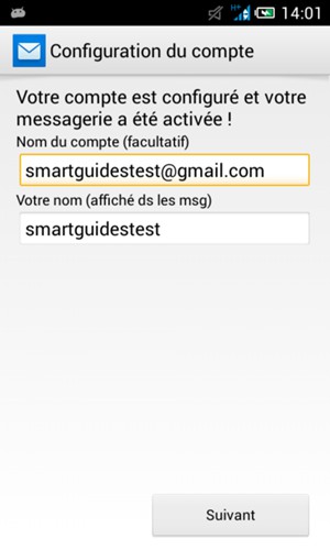 Donnez un nom à votre compte et saisissez votre nom. Sélectionnez Suivant