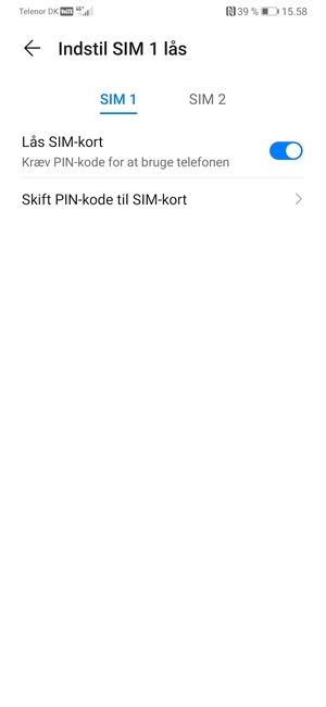 Vælg SIM 1 eller SIM 2 og vælg Skift PIN-kode til SIM-kort