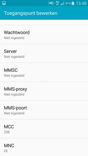 Scroll naar beneden en voer mms-gegevens in