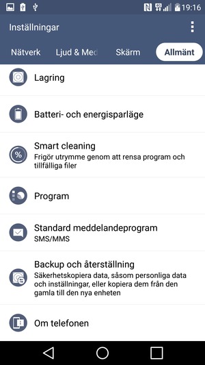 Scrolla till och välj Om telefonen
