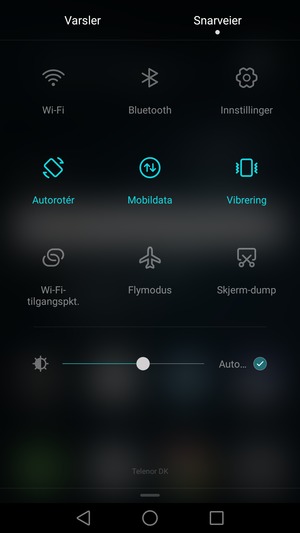 Velg Vibrering for å bytte til lydløs