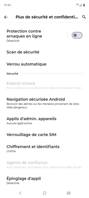 Faites défiler et sélectionnez Verrouilage de carte SIM