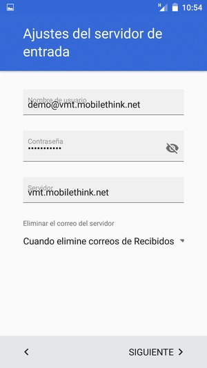 Introduzca Nombre de usuario y la dirección de servidor entrante. Seleccione SIGUIENTE