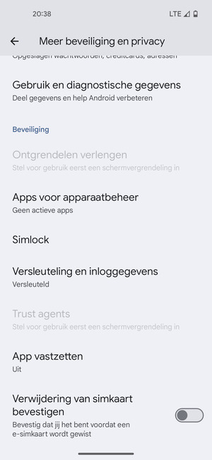 Scroll naar en selecteer Simlock