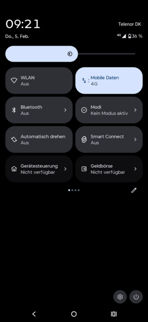 Streifen Sie nach links