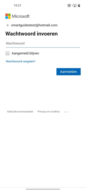 Voer uw wachtwoord in en selecteer Aanmelden