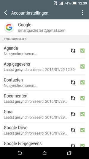 Uw contactpersonen van Google worden nu gesynchroniseerd met uw smartphone.