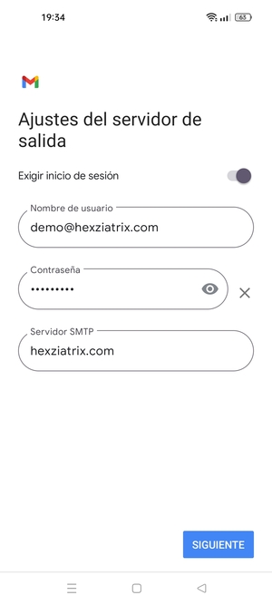 Introduzca la dirección de servidor saliente y seleccione SIGUIENTE