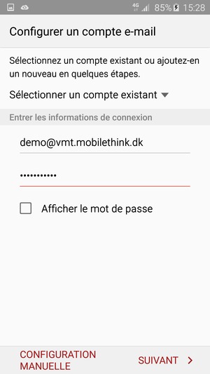 Saisissez votre adresse e-mail et votre mot de passe. Sélectionnez SUIVANT