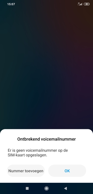 Als uw voicemail niet geïnstalleerd is, selecteert u Nummer toevoegen