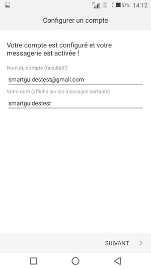 Donnez un nom à votre compte et saisissez votre nom. Sélectionnez SUIVANT