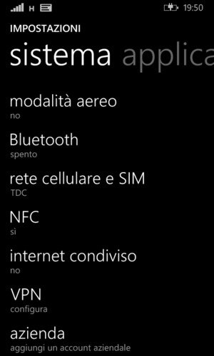 Scorri e seleziona rete cellulare e SIM