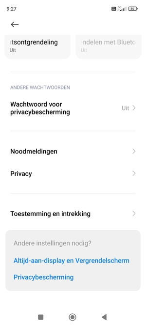 Scroll naar en selecteer Privacy