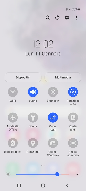 Seleziona il tasto v