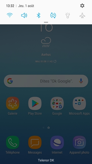 Déroulez à nouveau le menu du haut