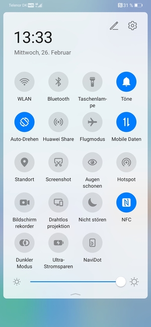 Stellen Sie die Helligkeit auf das erforderliche Niveau