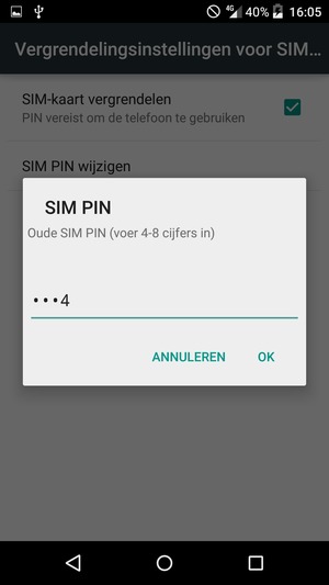 Voer uw Oude SIM PIN in en selecteer OK