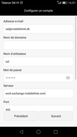 Faites défiler vers le bas et saisissez l'adresse du serveur Exchange. Sélectionnez Suivant