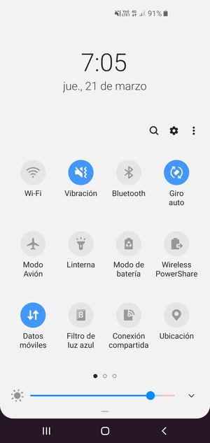 Seleccione Vibración para cambiar al modo silencio