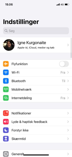 Vælg Apple-id, iCloud, medier og køb