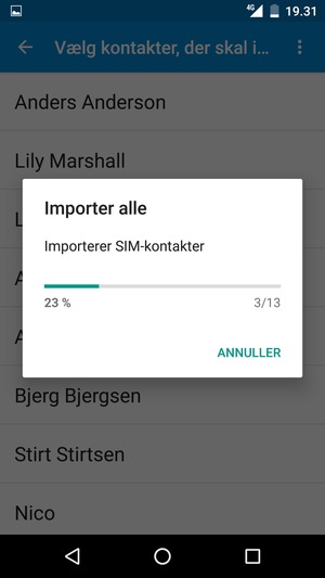 Dine kontakter vil nu blive gemt på din Motorola