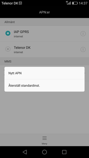 Välj Meny och Återställ standardinst.