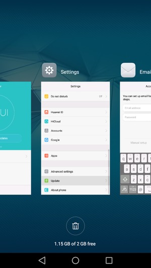 Select the Delete  icon to close all running apps