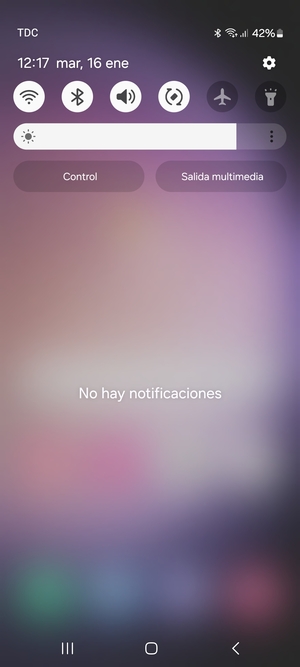 Deslice hacia abajo el menú superior de nuevo
