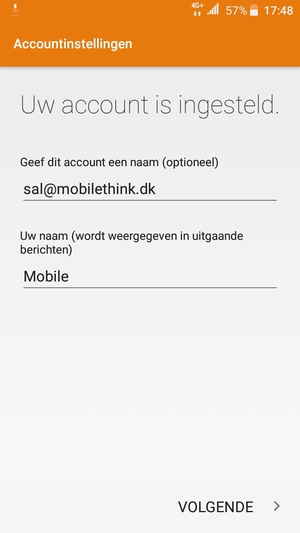 Geef uw account een naam en voer uw naam in. Selecteer VOLGENDE
